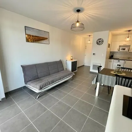2 Pers A - 41m² - Proche Et Thalasso - Balcon Expose Sud - Parking Prive - Fr-1-478-236 *