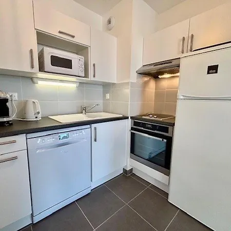 2 Pers A - 41m² - Proche Et Thalasso - Balcon Expose Sud - Parking Prive - Fr-1-478-236 * Quiberon